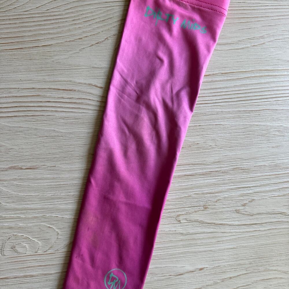 Dirty Mids Compression Arm Sleeve Pink Sz XS/S